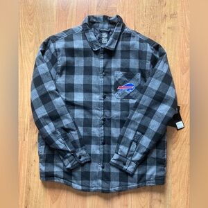 NWT Buffalo Bills Mens Large NFL Team Apparel Plaid Quilt Lining Snap Shacket